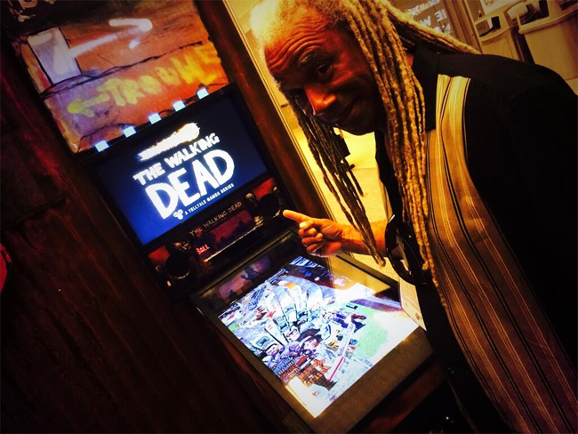 Dave Fennoy played The Walking Dead pinball